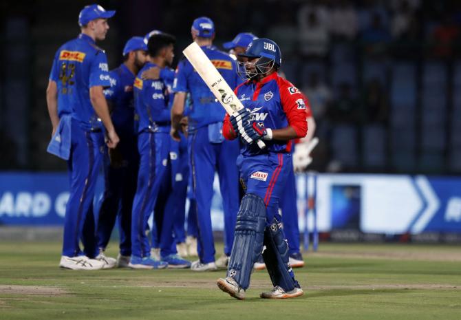 Pix Mumbai Indians Clinch Last Ball Thriller Over Delhi Capitals For First Win Rediff Cricket Pix Mumbai Indians Clinch Last Ball Thriller Over Delhi Capitals For First Win Rediff Cricket