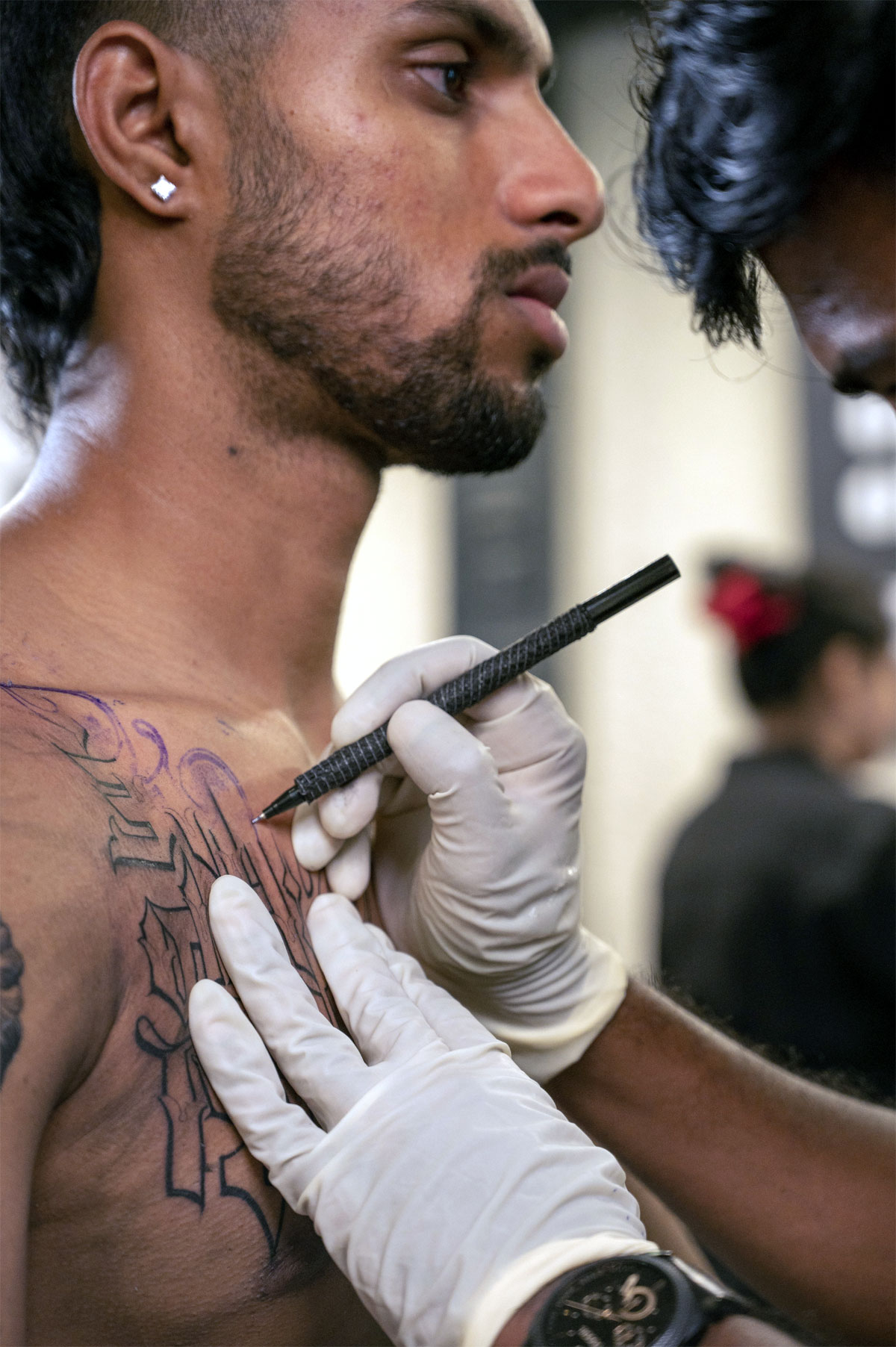 Deep Aarchi Tattoo - Trishul Tattoo with tilak and mantra done at Permanent  Tattoo Art Deepaarchi tattoo Studio #trishultattoo #deepaarchitattoo  #tilaktattoo #mahamirtunjaiya #mantratattoo #permanenttattooart #supermart2  #dlf #phase4 #market #tattooart ...