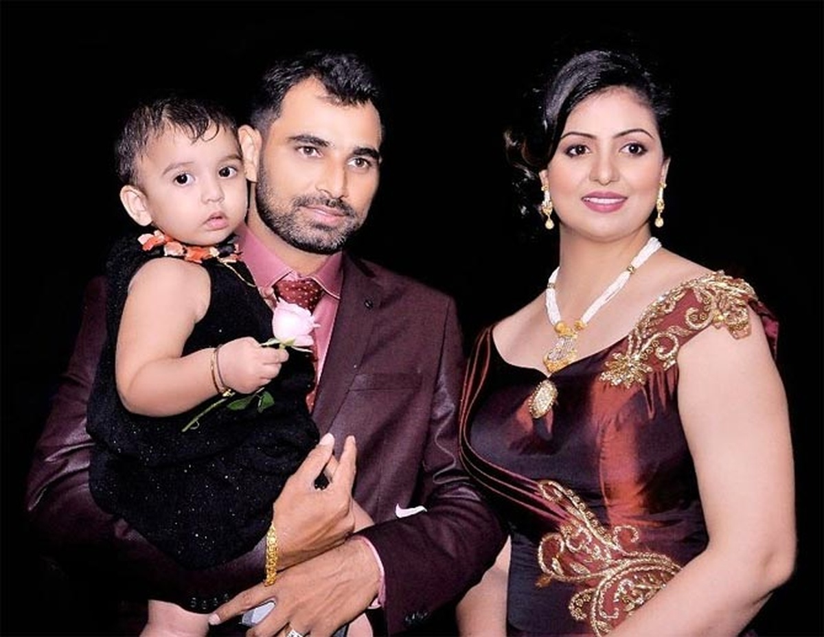 Shami's wife drags him to SC over arrest warrant
