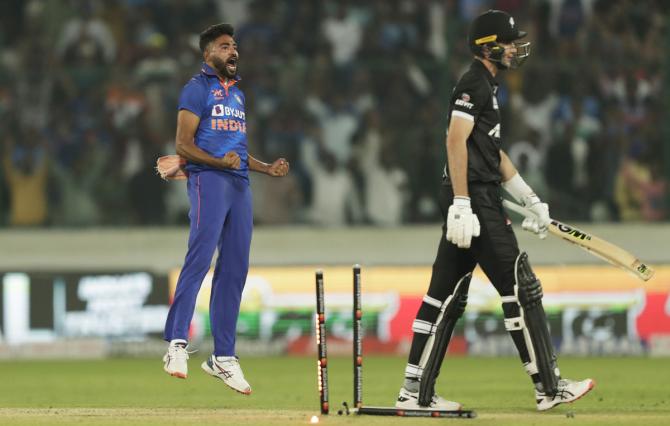 Mohammed Siraj celebrates the wicket of Henry Shipley.