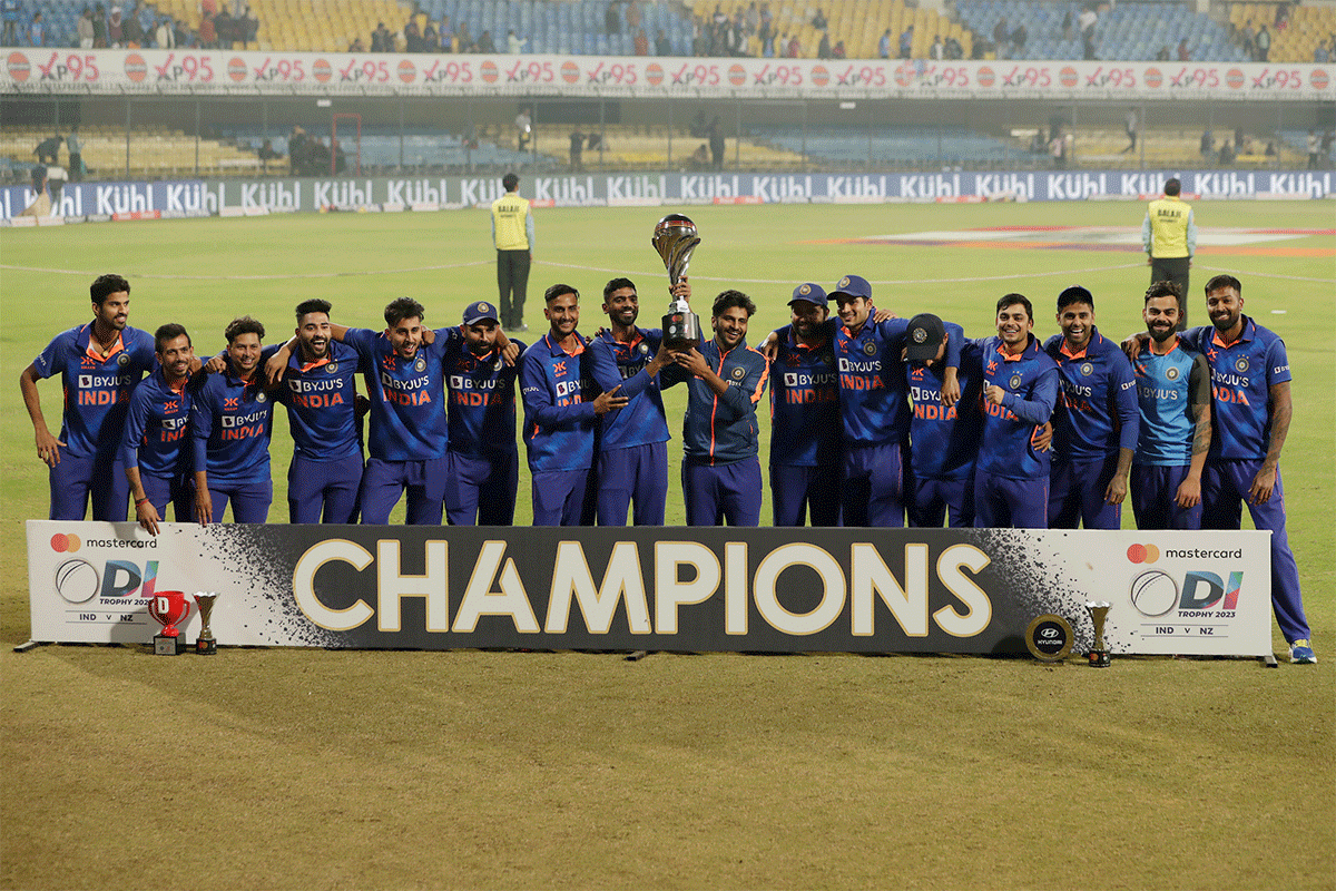 India players celebrate on winning the series against New Zealand 3-0