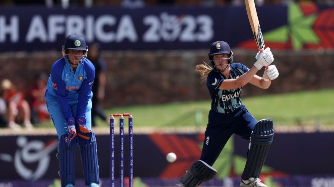 Alexa Stonehouse was England's top-scorer, with 11 off 25 balls.