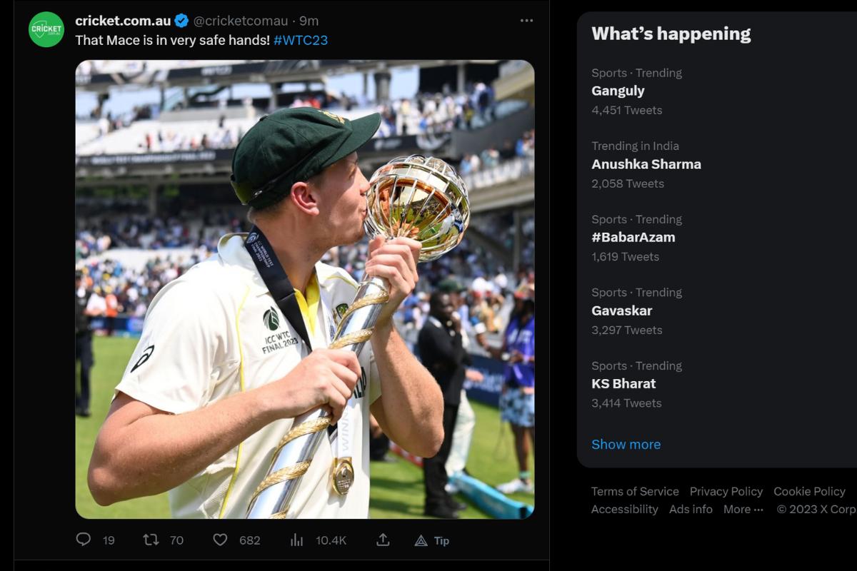 Cameron Green kisses the ICC Test Mace