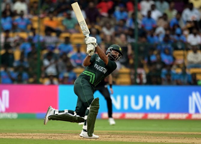 Pakistan need a miracle to make the semis and will expect their batters to deliver