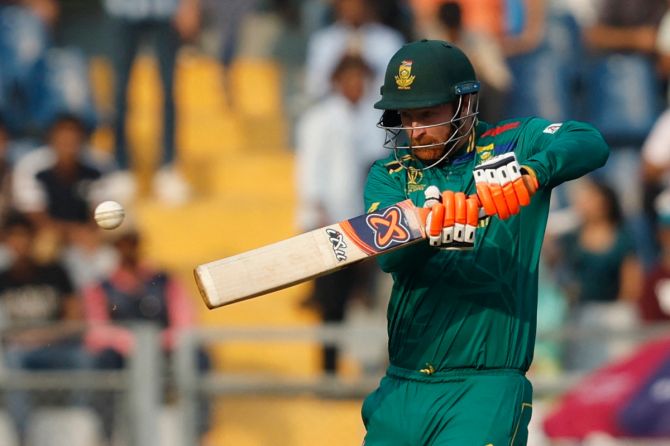 Heinrich Klaasen clobbered 90 off just 49 balls to help take South Africa past the 350-mark