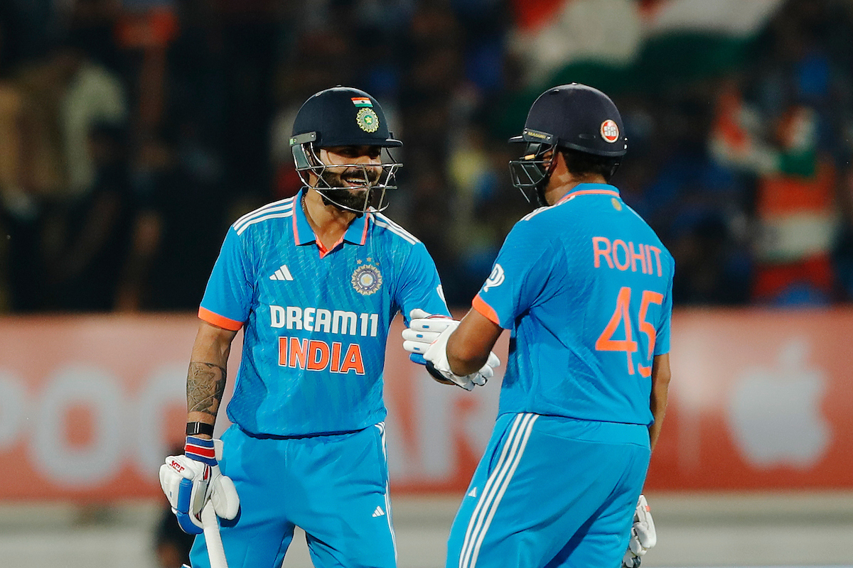Virat Kohli and Rohit Sharma put up a strong partnership against the Aussies on Wednesday