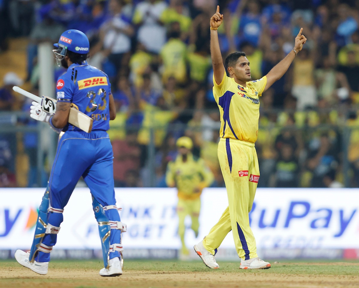Tushar Deshpande celebrates Hardik Pandya’s wicket