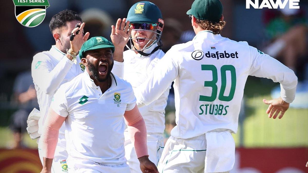 South Africa's players celebrate a wicket