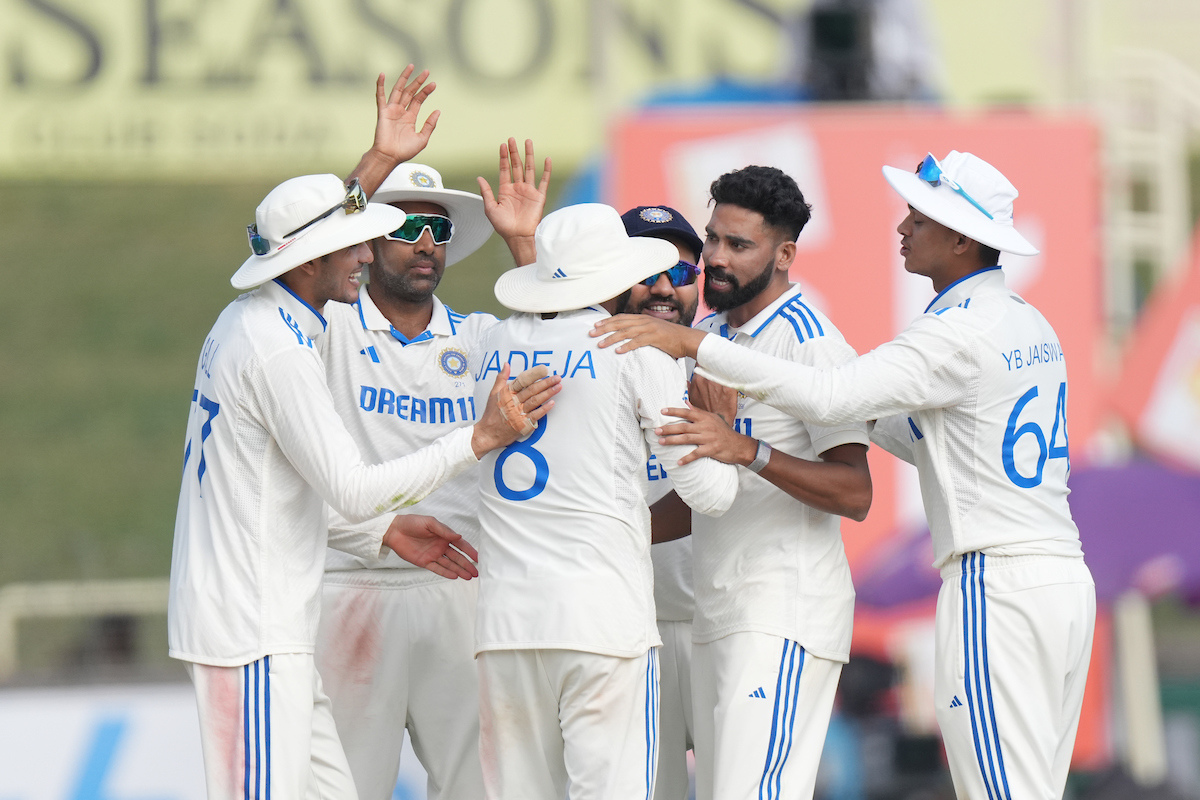 Mohammed Siraj celebrates the wicket of Ben Foakes 