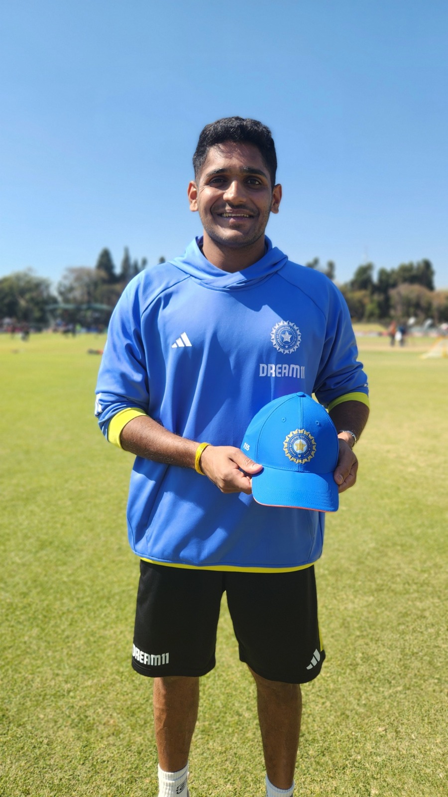 Tushar Deshpande receives his India cap ahead of the 4th T20I vs Zimbabwe, on Saturday