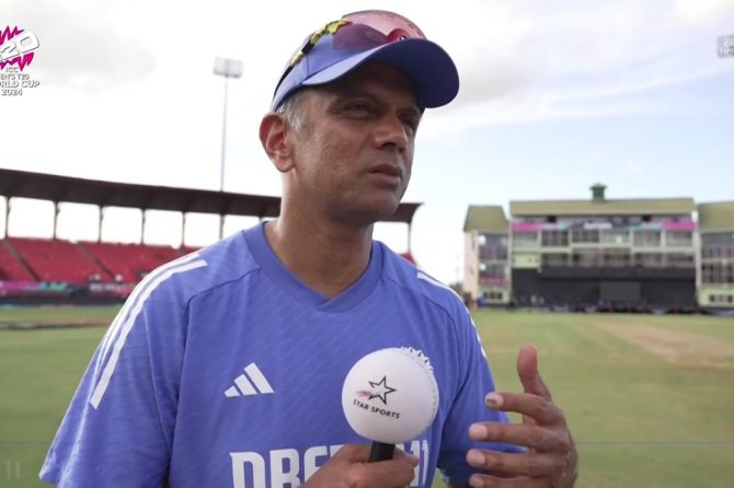 A miffed Rahul Dravid said Star Sports should remove the Do it for Dravid campaign because 'totally against my belief and principles.'