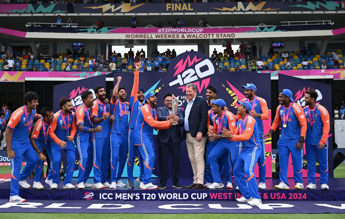  Team India lift the ICC T20 World Championship after beating South Africa in the final at Bridgetown, Barbados, on June 30, 2024