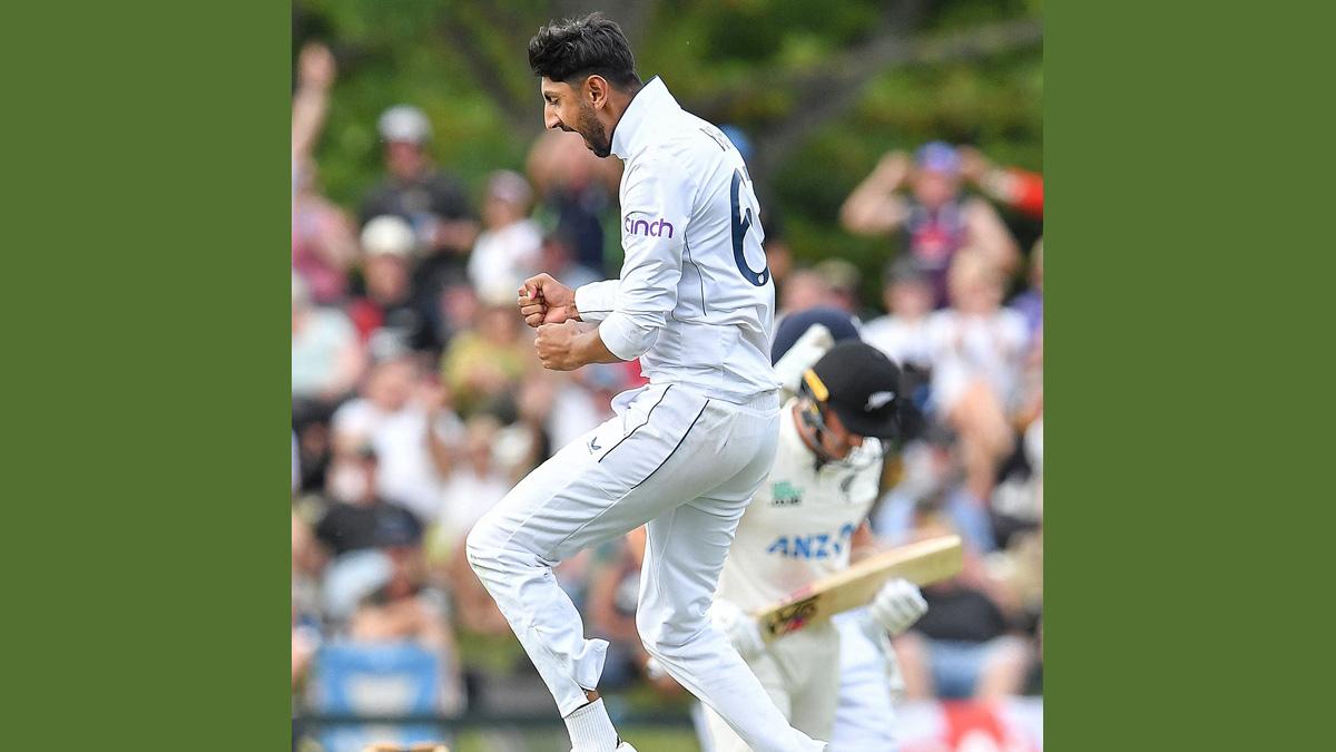 Shoaib Bashir celebrates on dismissing New Zealand debutant Nathan Smith on Day 1 of the 1st Test at Christchurch on Thursday