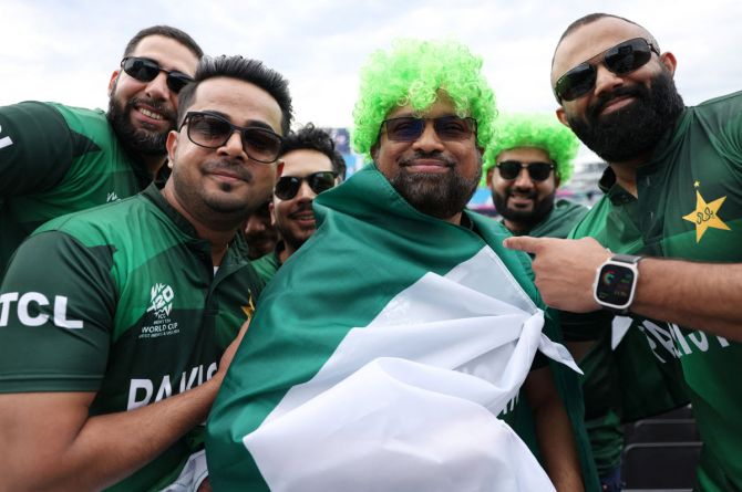 Pakistan fans