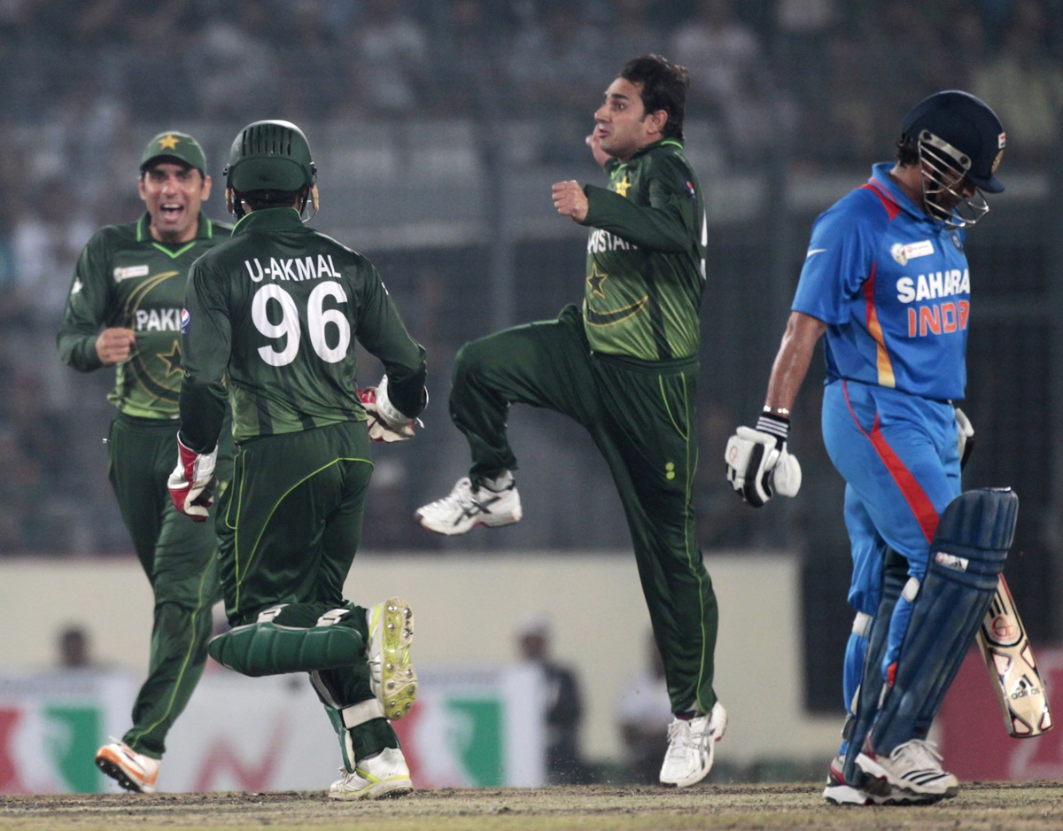 Saeed Ajmal celebrates Sachin Tendulkar