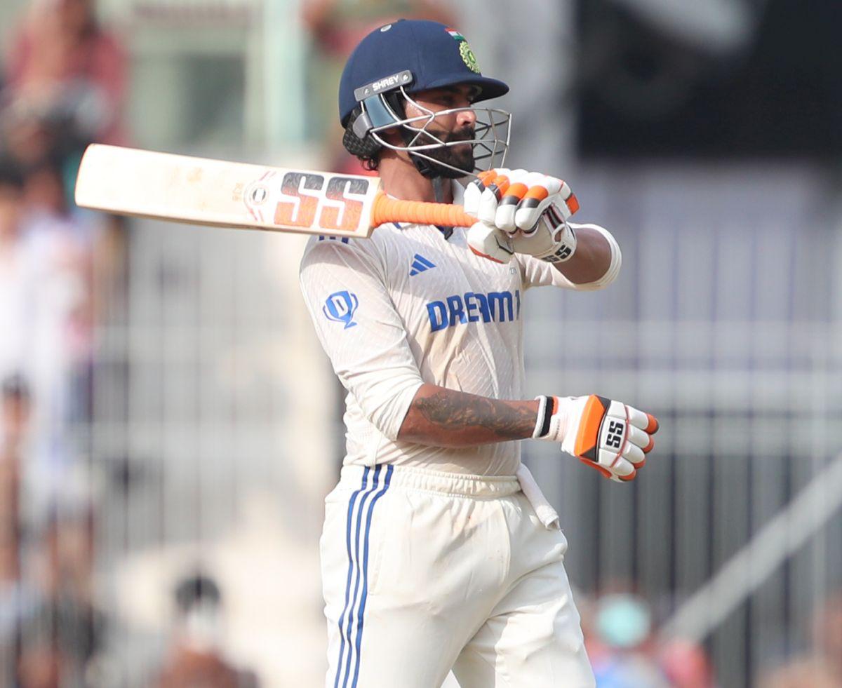 http://im.rediff.com/cricket/2024/sep/19jadeja-fifty1.jpg