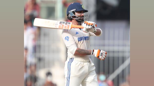http://im.rediff.com/cricket/2024/sep/19jadeja-fifty1.jpg