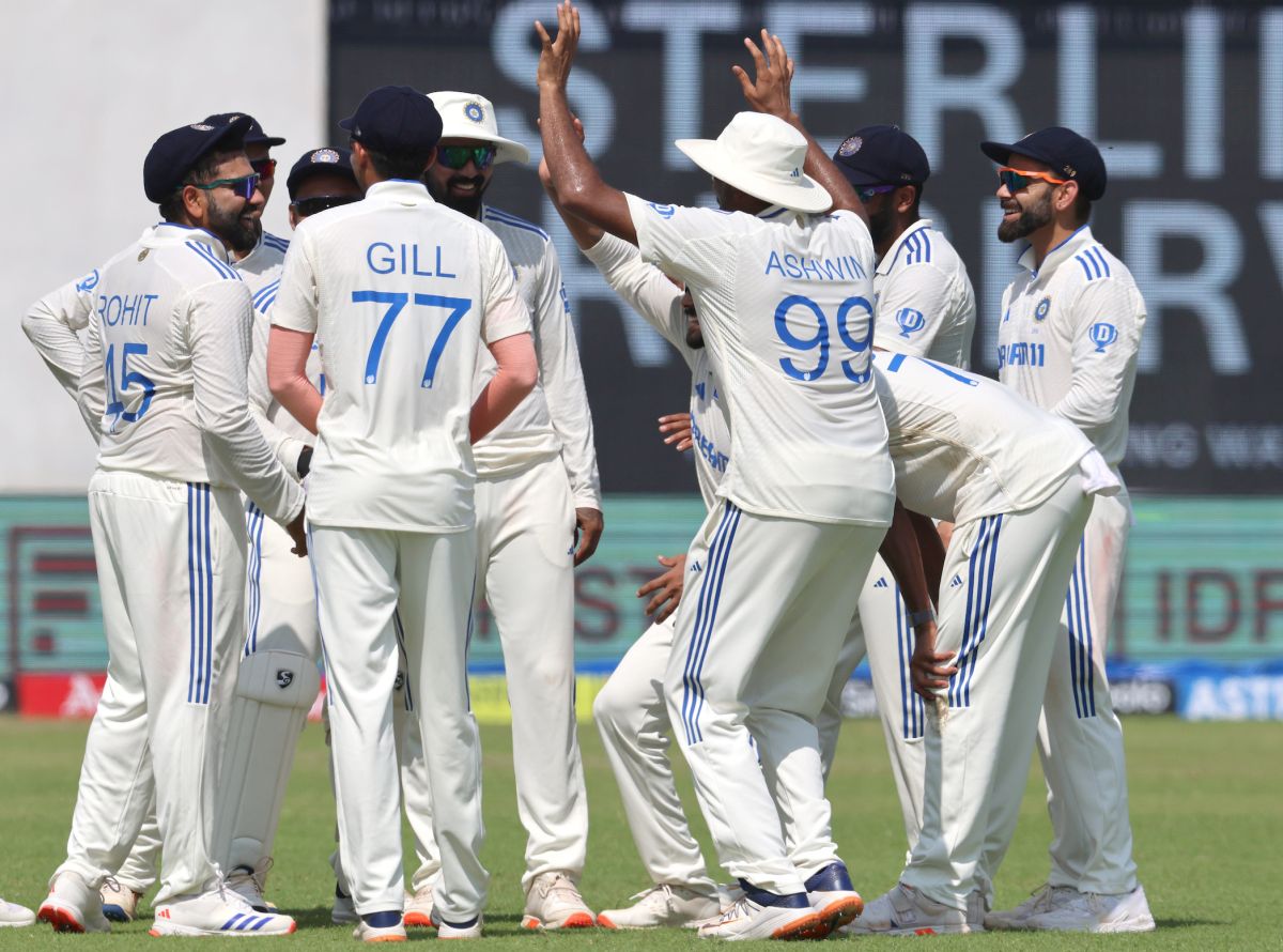 India's players celebrate the wicket of Litton Das, who was caught by Rohit Sharma off the bowling of Mohammed Siraj.