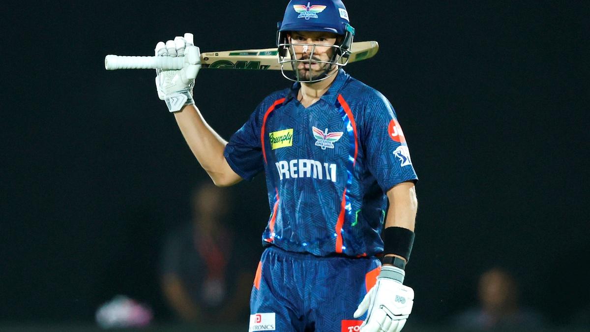 Aiden Markram celebrates his half-century