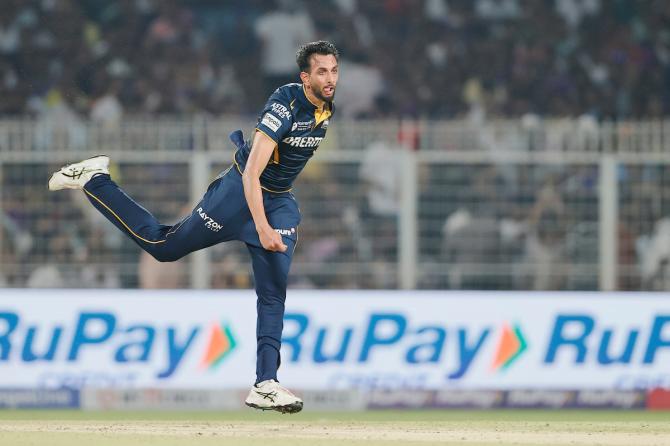 Prasidh Krishna is currently the Purple Cap holder with 16 wickets in 8 matches