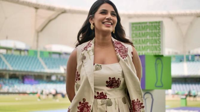 Sanjana Ganesan Sanjana Ganesan