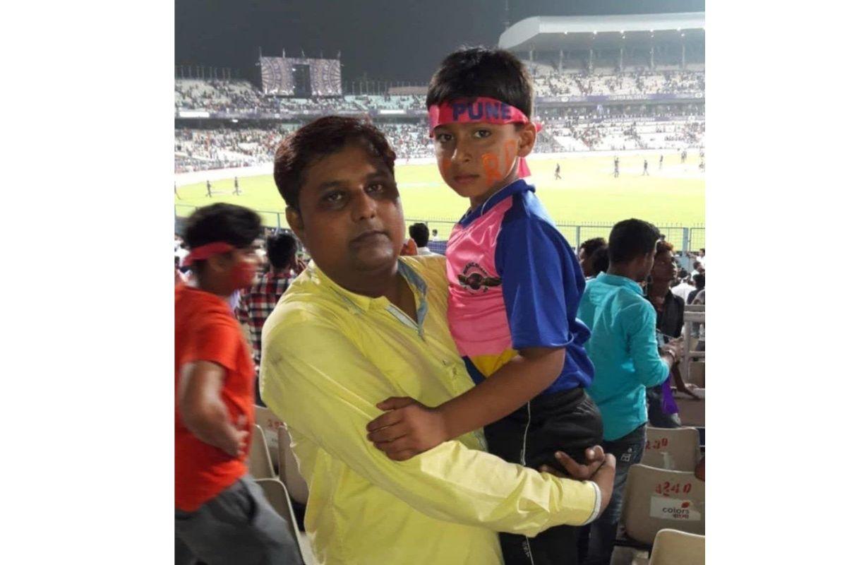 Vaibhav Suryavanshi  and his dad Sanjiv at Rising Pune Supergiant match in 2017