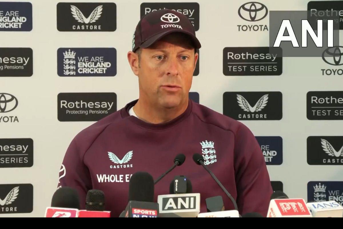 England's batting coach Marcus Trescothick believes the match is evenly poised