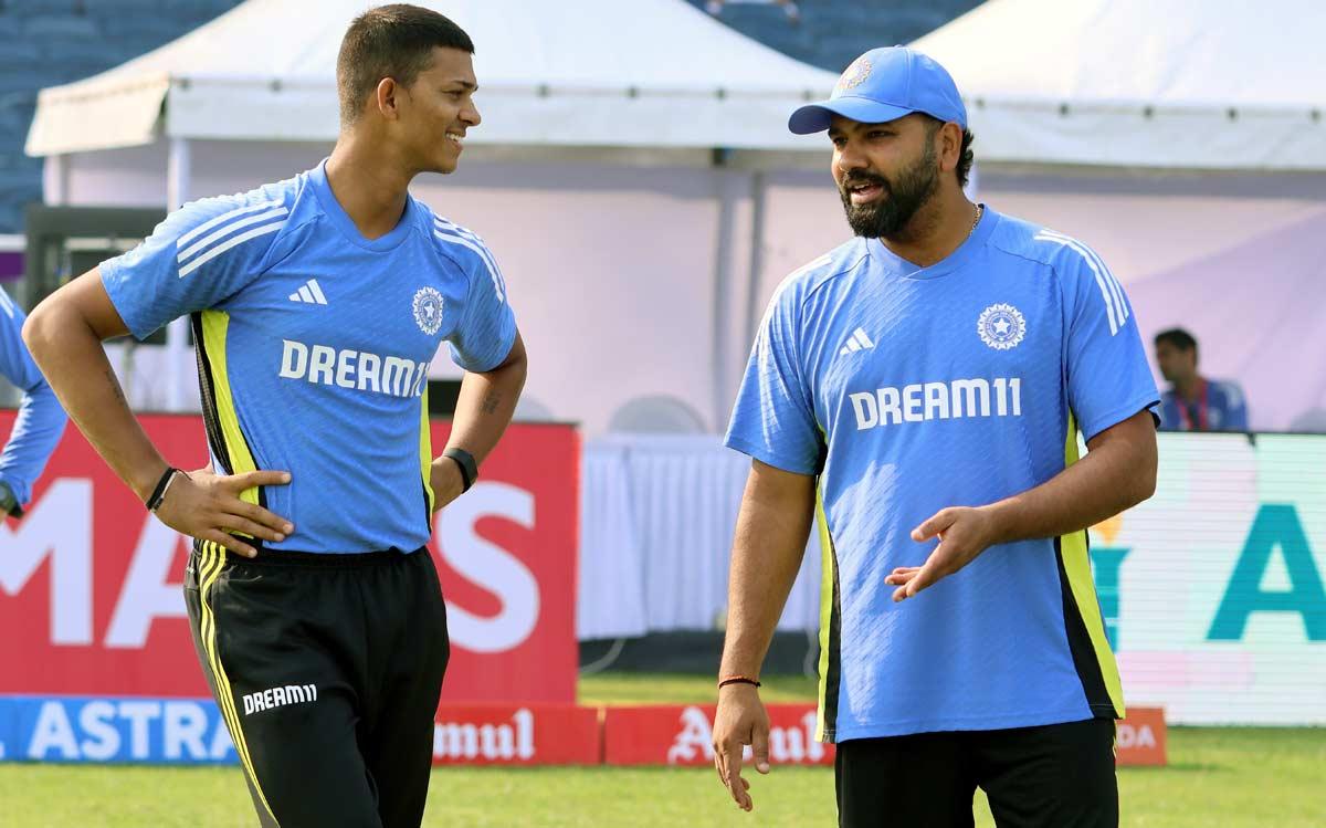 Rohit Sharma with Yashasvi Jaiswal