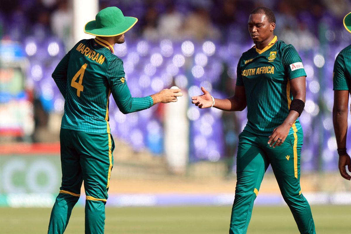 Lungi Ngidi (5-42) and his bowling colleagues bundled out Australia for 193 in 37.4 overs to clinch the series with a match to spare.