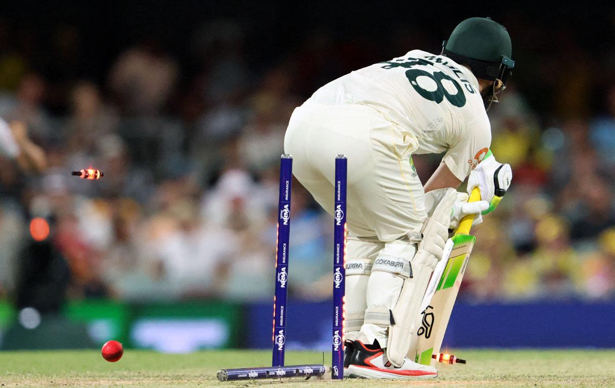 Josh Inglis is bowled by Ben Stokes Josh Inglis is bowled by Ben Stokes