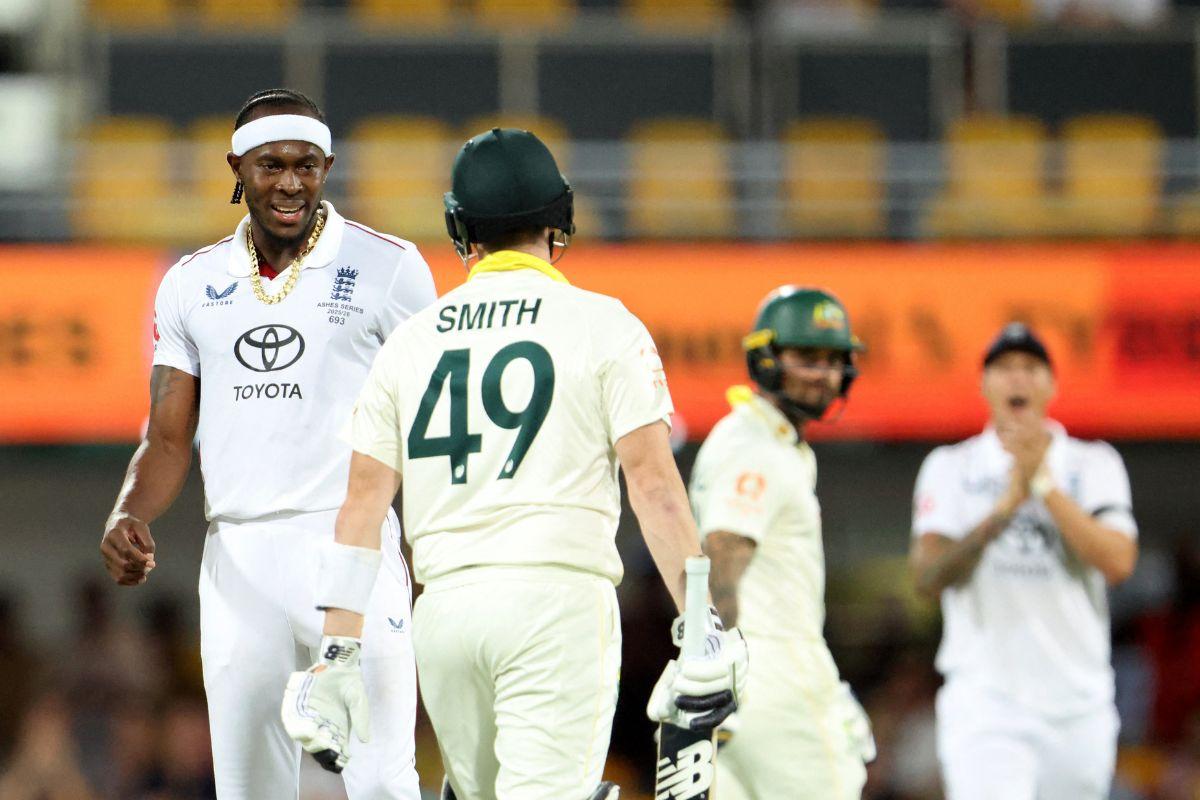 England's Jofra Archer interacts with Australia's Steve Smith