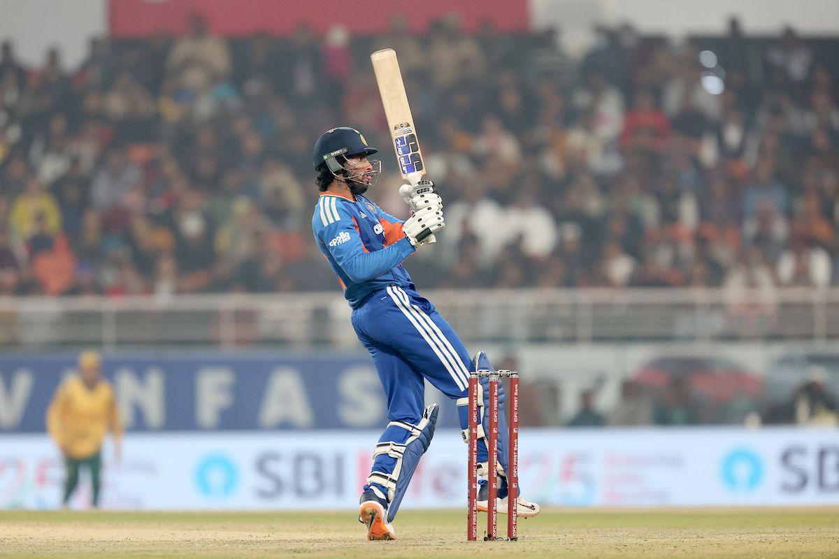 Tilak Varma hit a quick half-century, but in vain