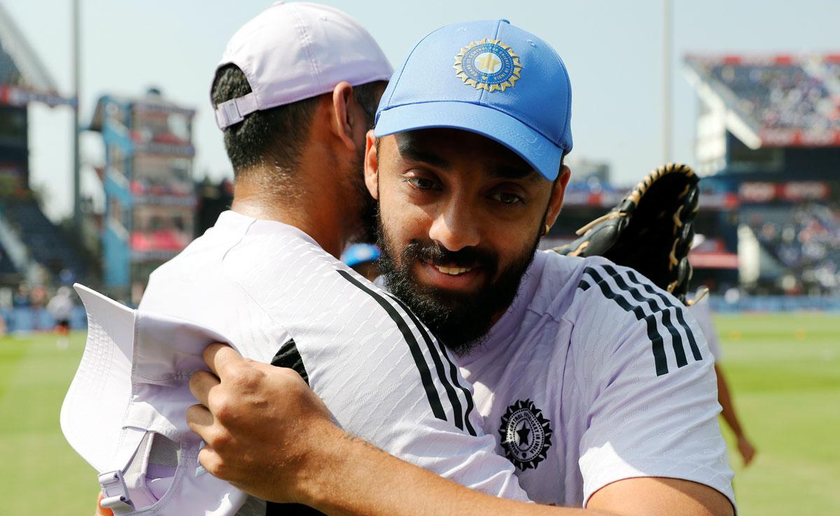 Varun Chakravarthy Varun Chakravarthy