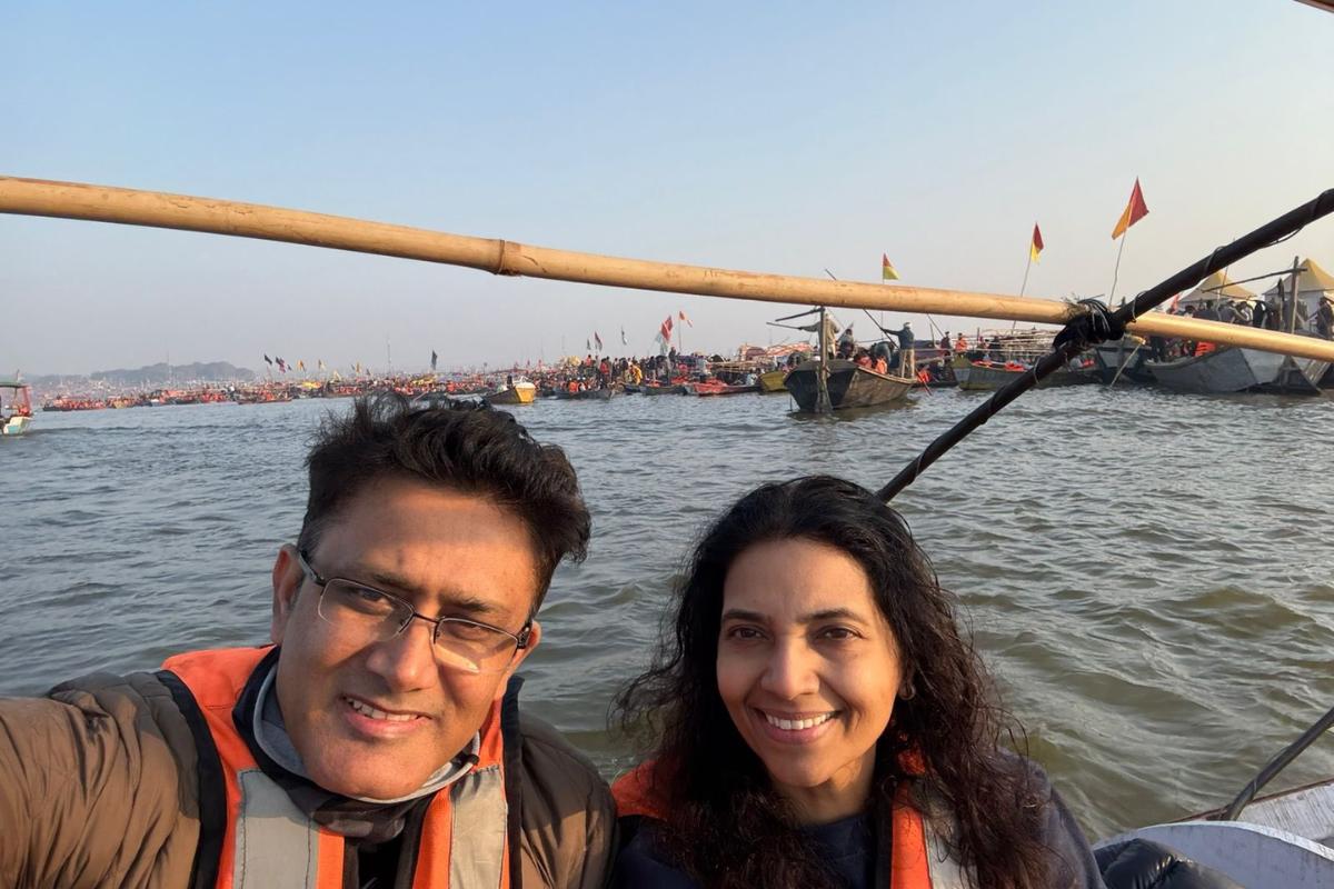 Anil Kumble and Chetana at the ghat at the Ganges