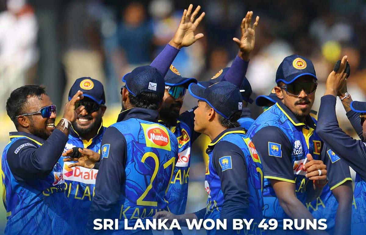 Sri Lanka's players celebrate a wicket