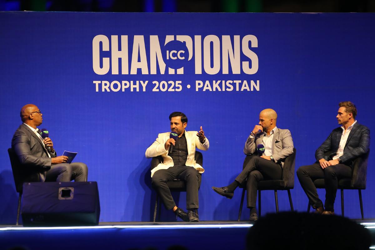 Former Pakistan skipper Sarfaraz Ahmed (centre) speaks at the CT launch