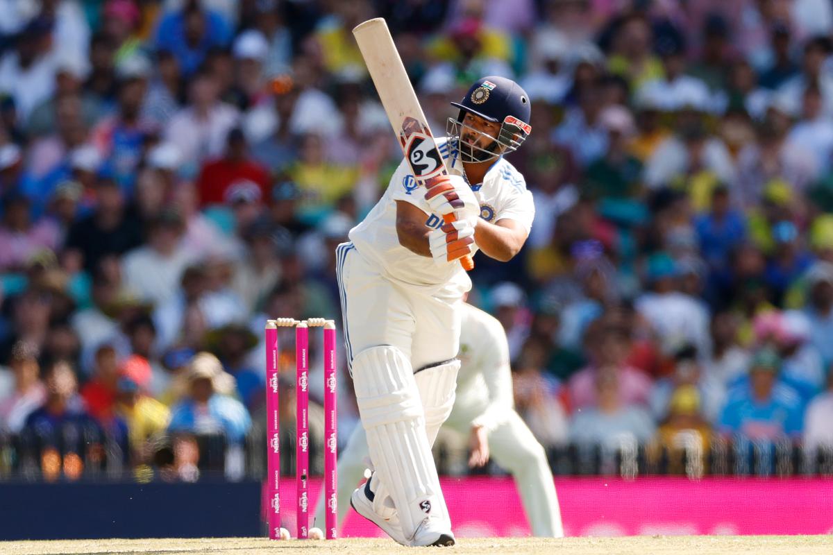 Rishabh Pant hit 6 fours and 4 sixes while scoring 61 off only 33 balls in India's second innings on Day 2 of the fifth Test against Australia at the SCG on Saturday.