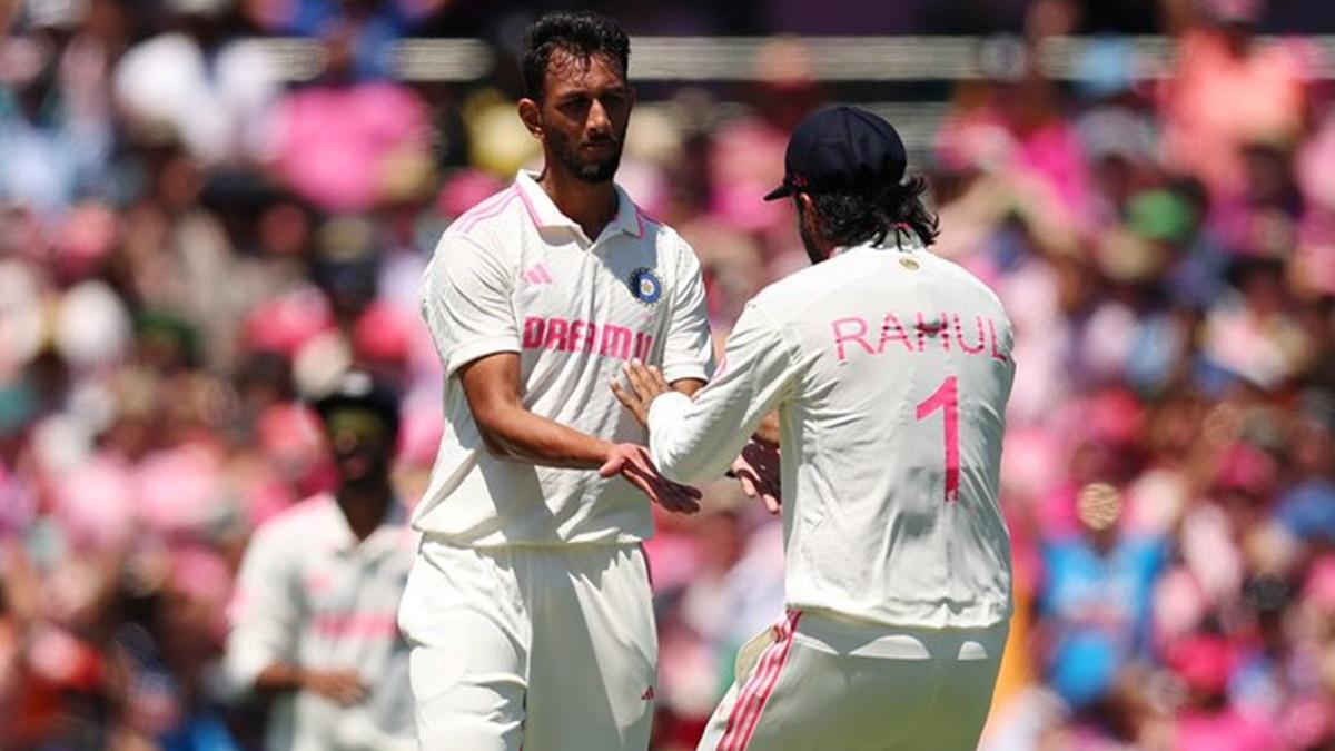 Prasidh Krishna celebrates with K L Rahul after dismissing Australia opener Sam Konstas.