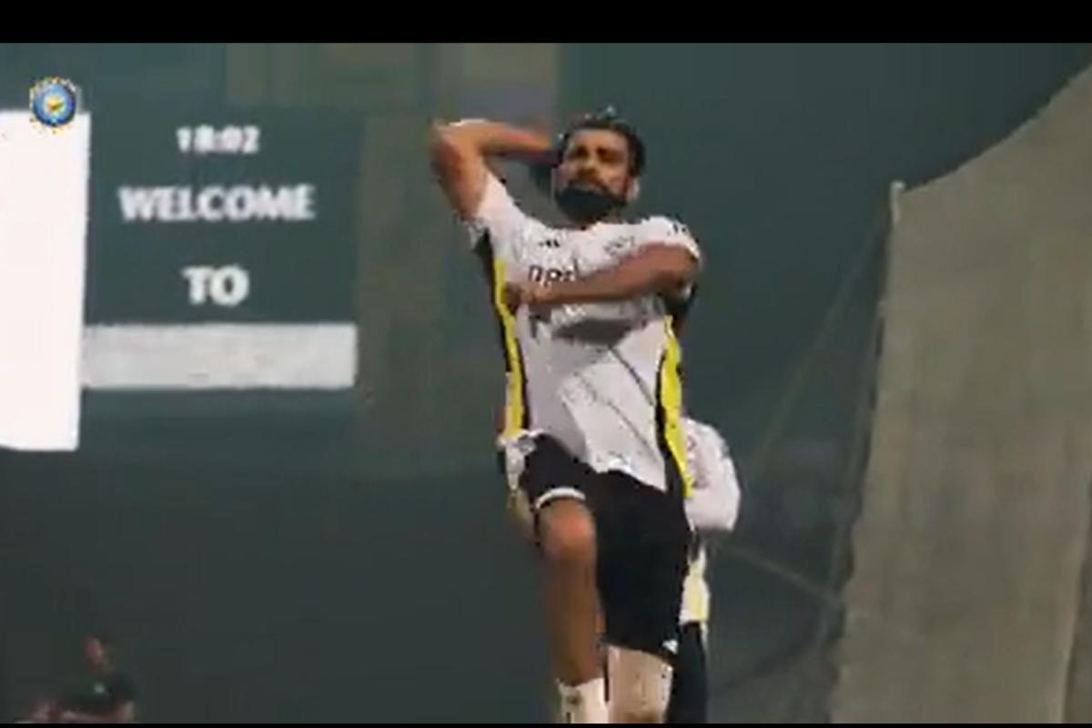 Mohammed Shami bowls in the nets