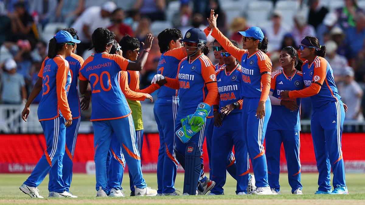 India women India women