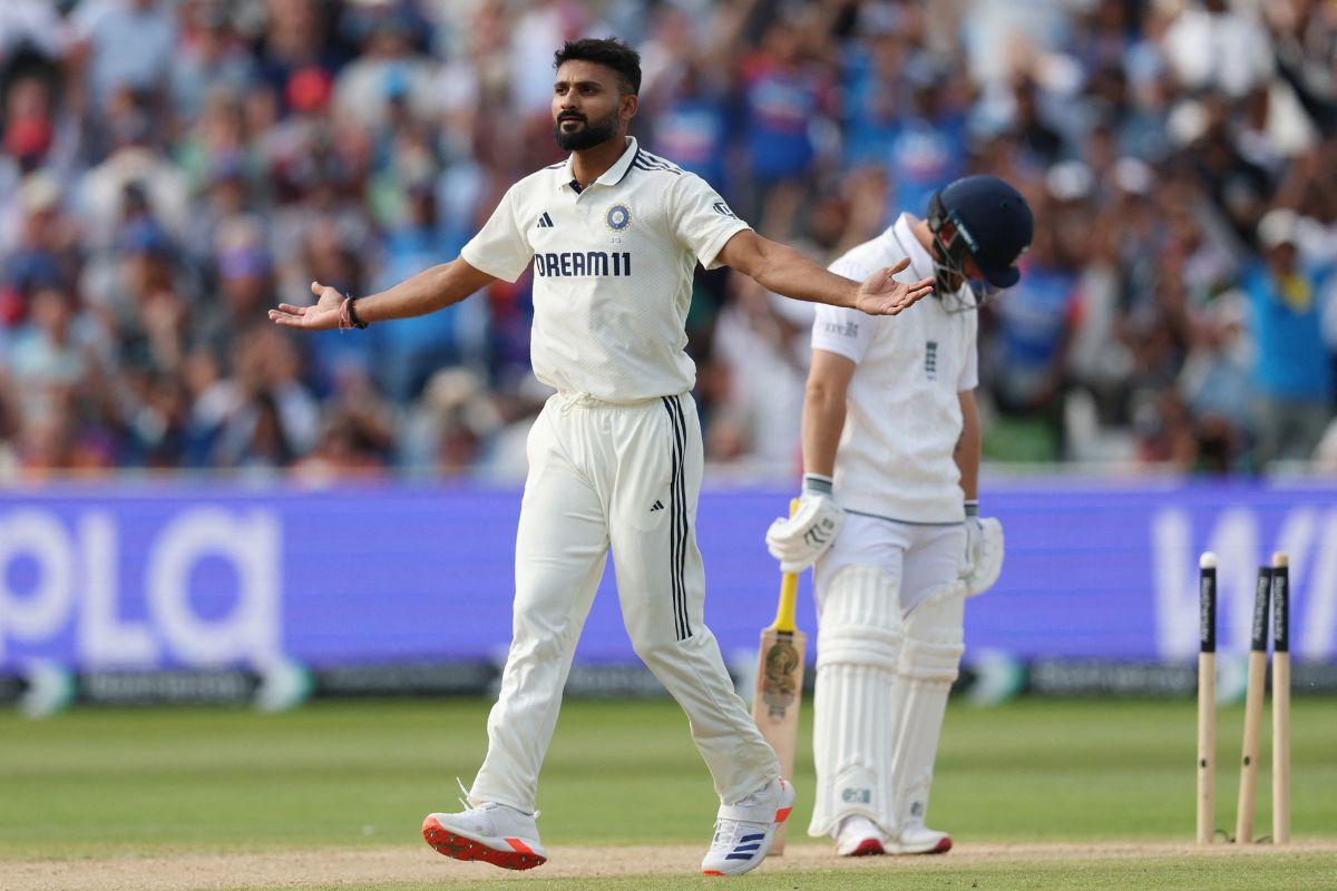 India's Akash Deep celebrates after taking the wicket of England's Ben Duckett 