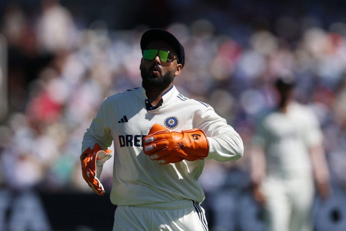 Rishabh Pant grimaces in pain on Day 1 of the 3rd Test at Lord's on July 10