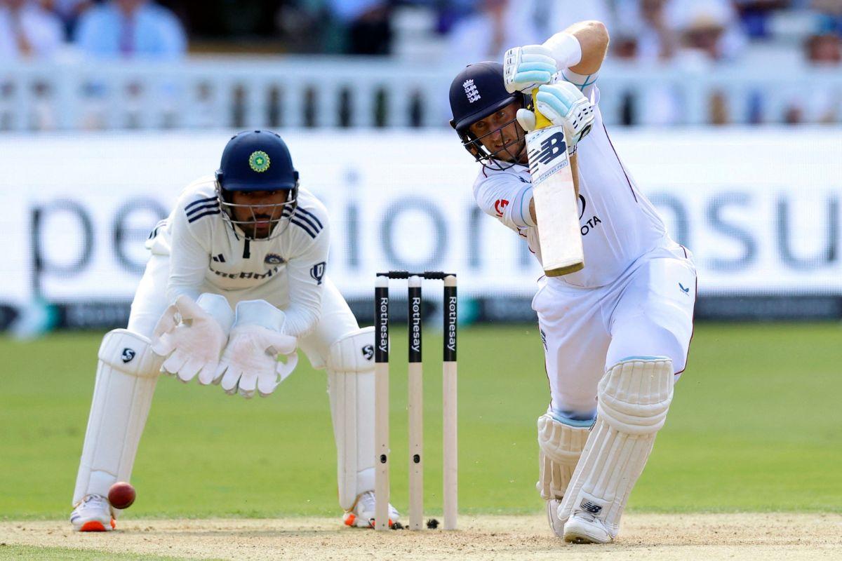 England's Joe Root bats en route her 67th Test half-century 