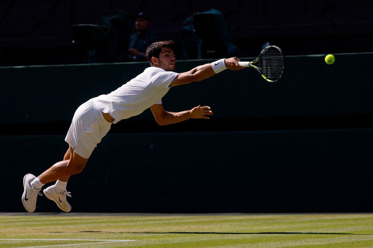 Spain's Carlos Alcaraz in action during his semi final match against Taylor Fritz of the US 