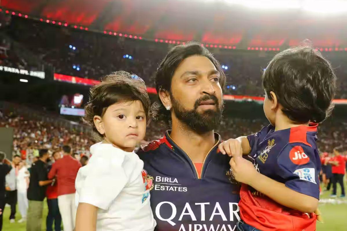 Match-winner Krunal Pandya with his sons Kavir and Vayu