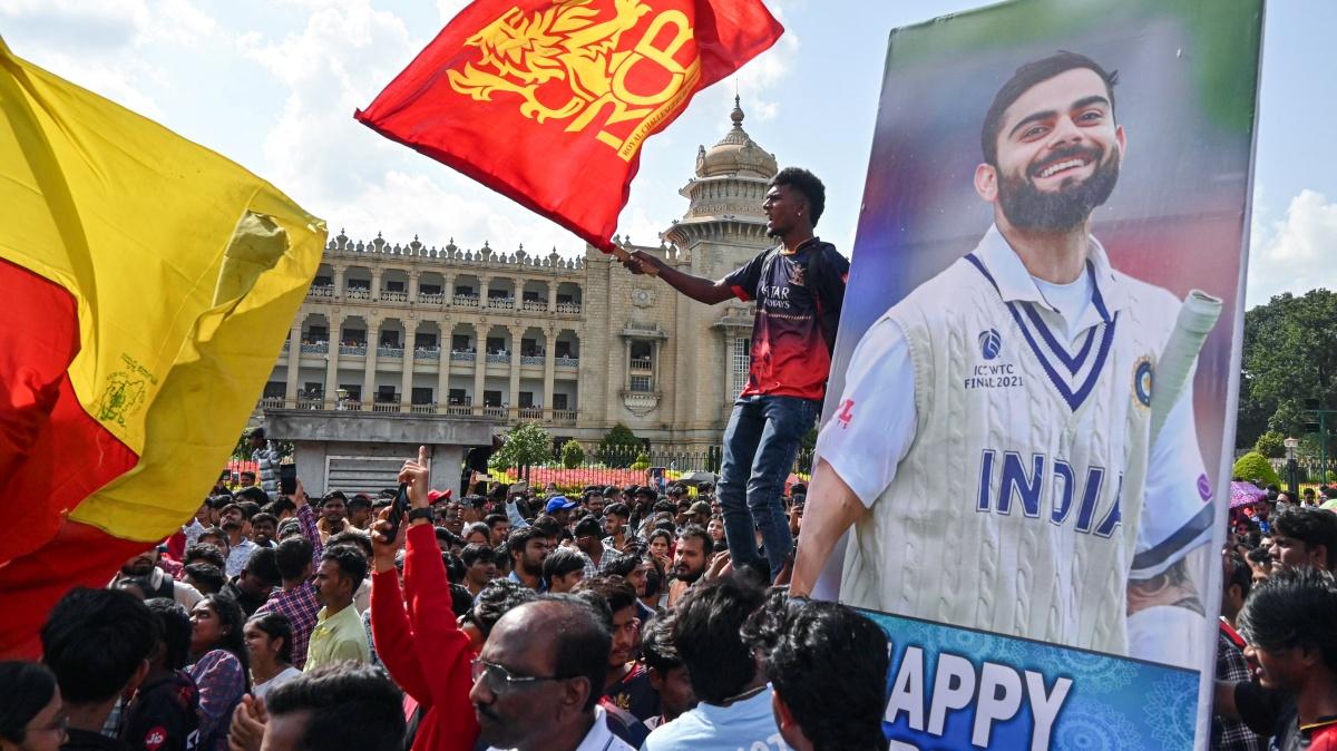 RCB fans
