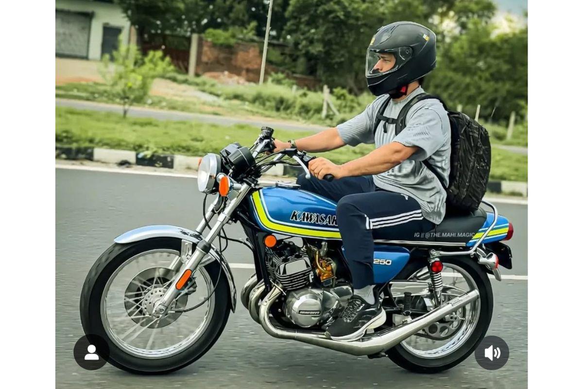 Mahendra Singh Dhoni goes casual as he takes his Kawasaki out for a spin