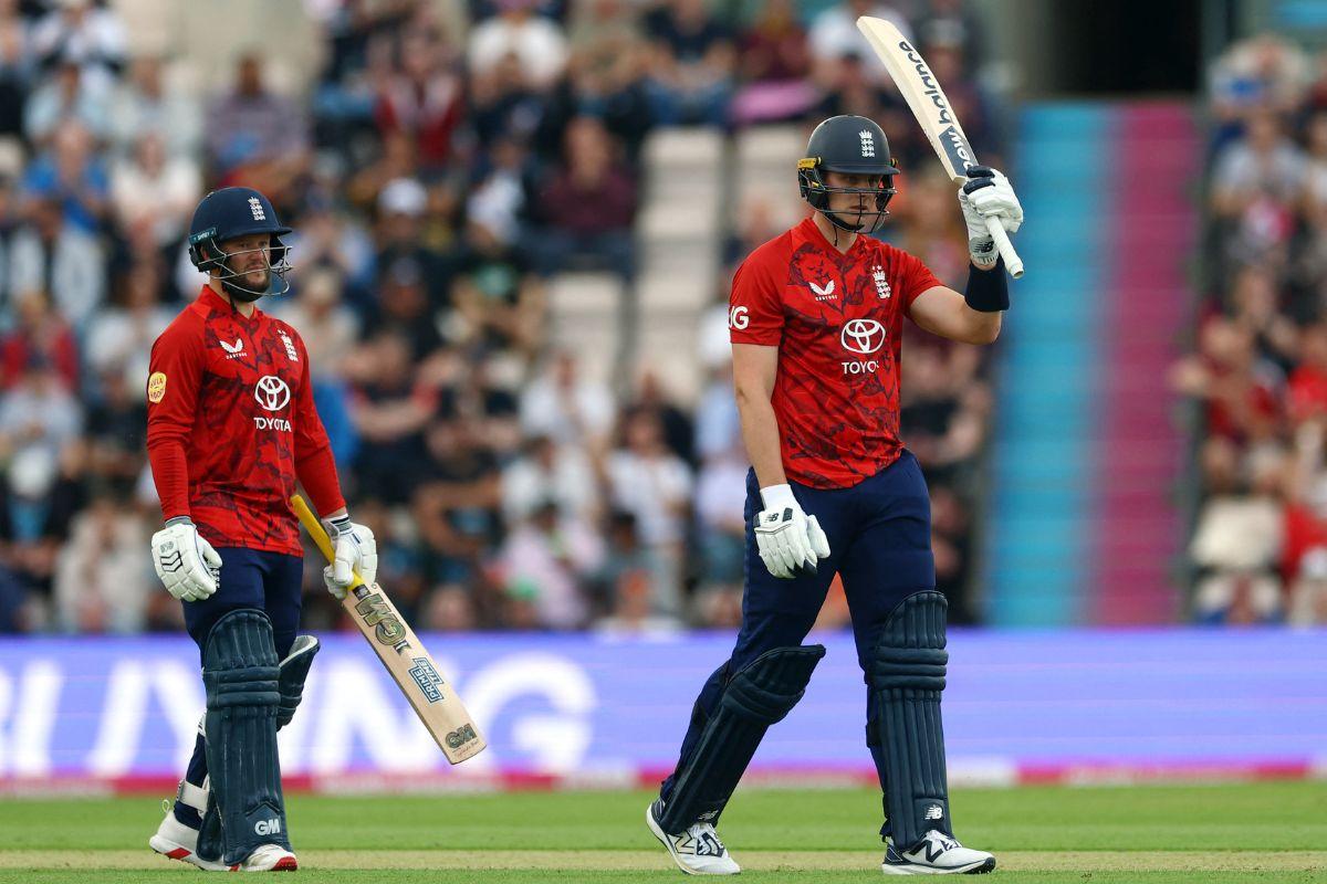 England's Jamie Smith celebrates his half century
