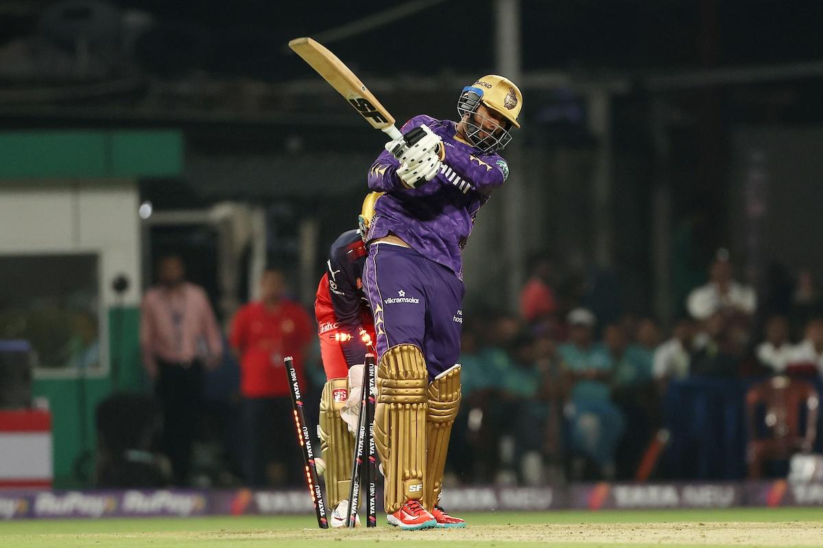 Venkatesh Iyer is bowled by Krunal Pandya.