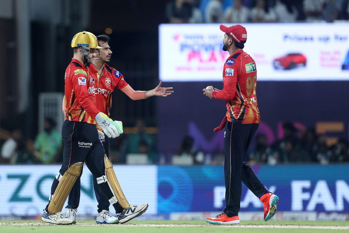 Shreyas Iyer hands the ball to Yuzvendra Chahal to bowl the 19th over
